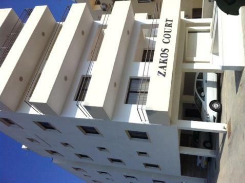 לרנקה Zakos Court Apartments מראה חיצוני תמונה
